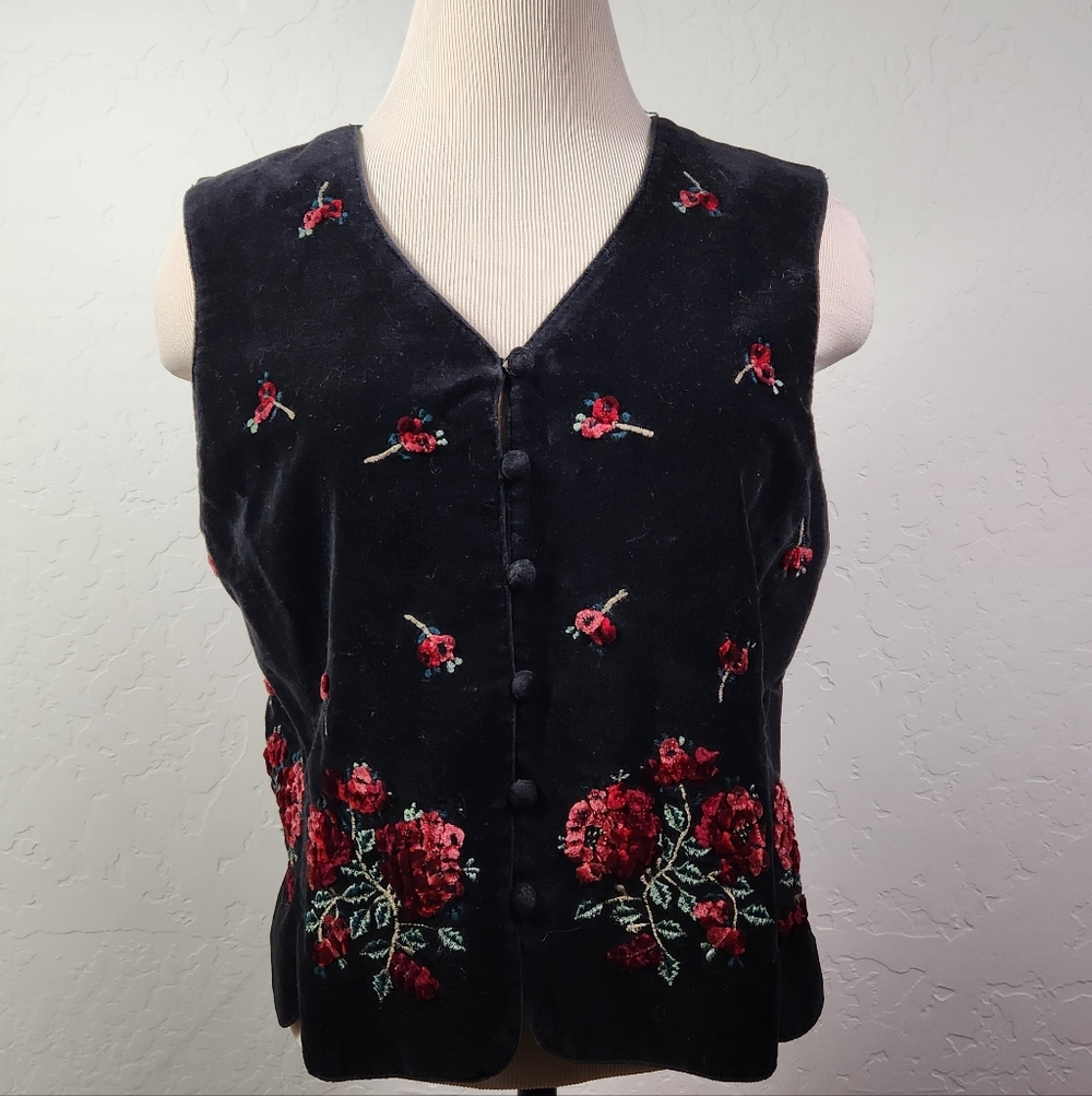 TANTRUMS || Black Vest with Red Floral Embroidery